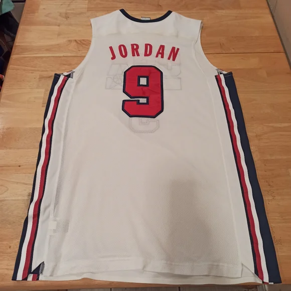 Nike Michael Jordan USA team dream basketball Jersey. Size large - Picture 8 of 10